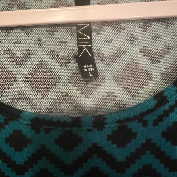 Women’s MIK top - Picture 2 of 2